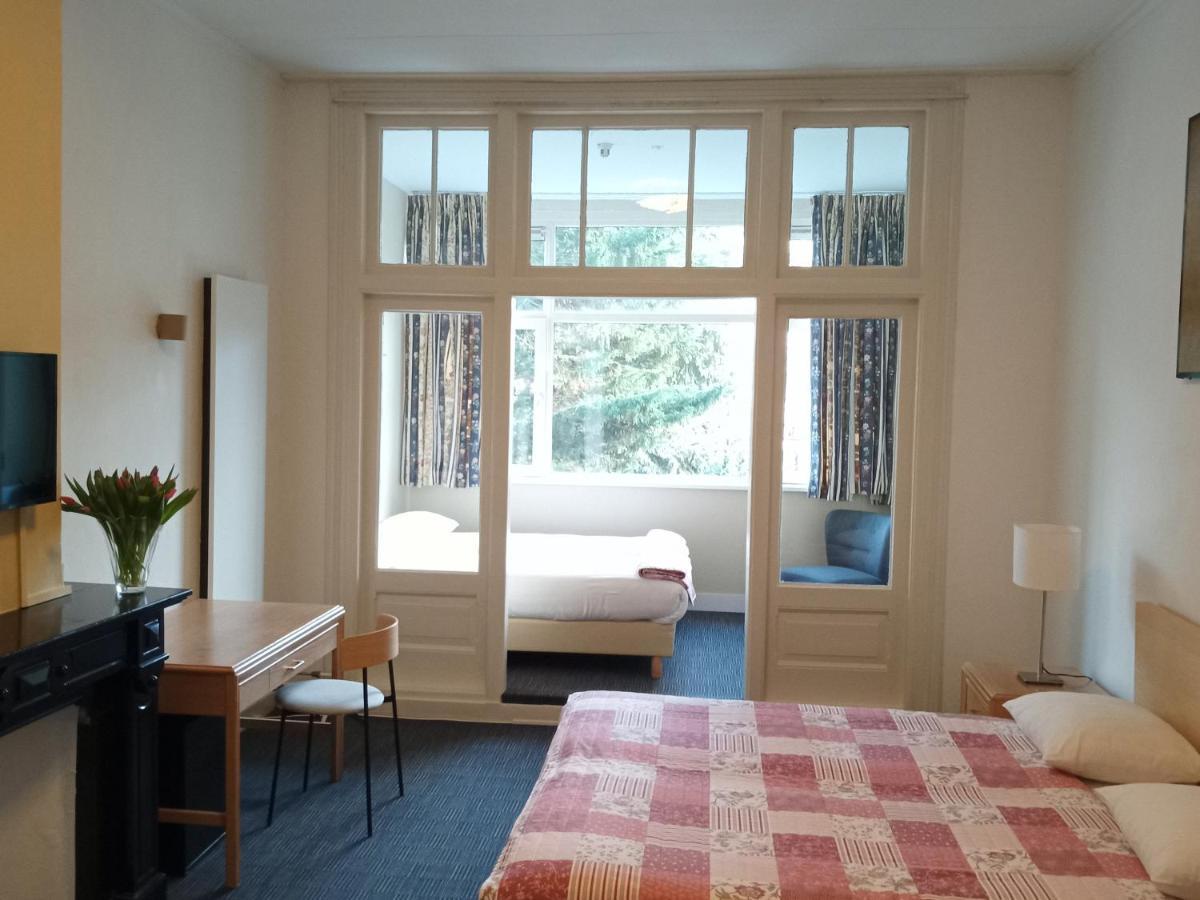 Standard Family Room,1083235258:JPEG